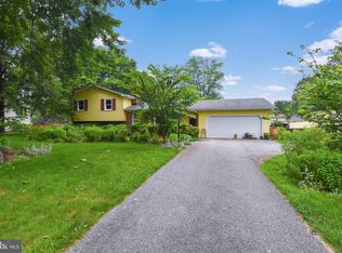 113 Stewart Dr, Edgewater, MD 21037