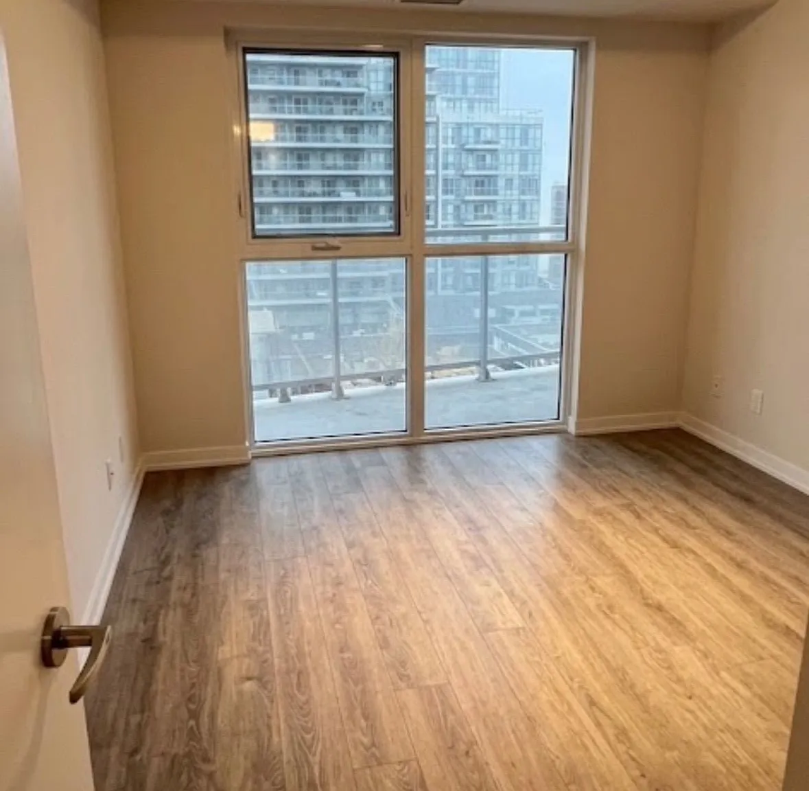 2 bed, $2,649 — Photo 3