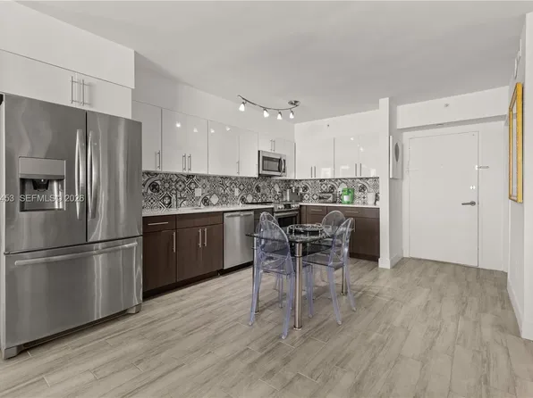 100 Lincoln Rd #643, Miami Beach, FL 33139