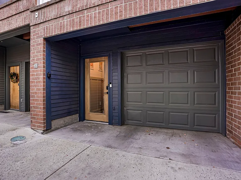 2680 Blake St — Photo 11