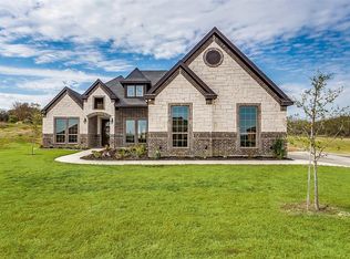 609 Falls Creek Ct, Burleson, TX 76028