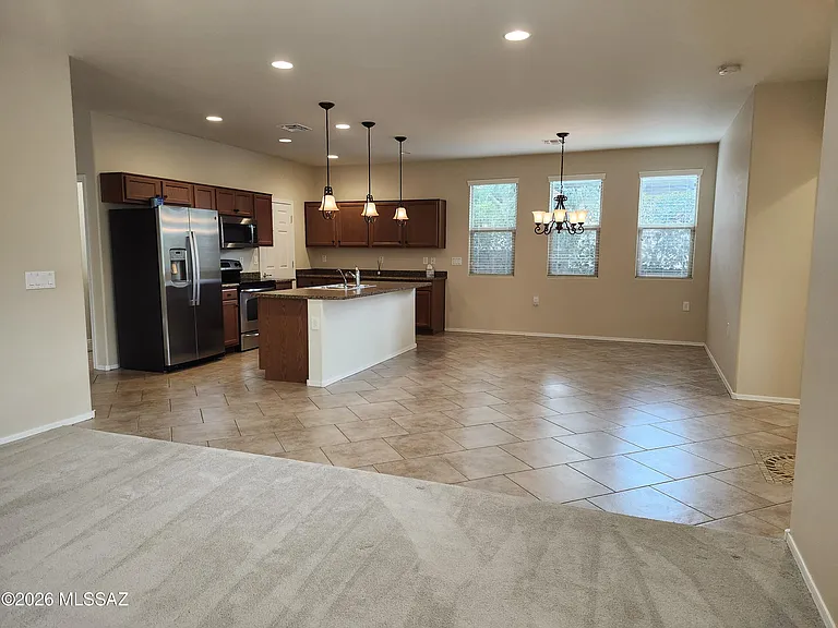 13979 E Cheavront Loop — Photo 7
