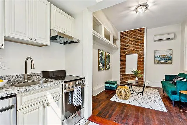 936 Esplanade Ave #101 — Photo 4