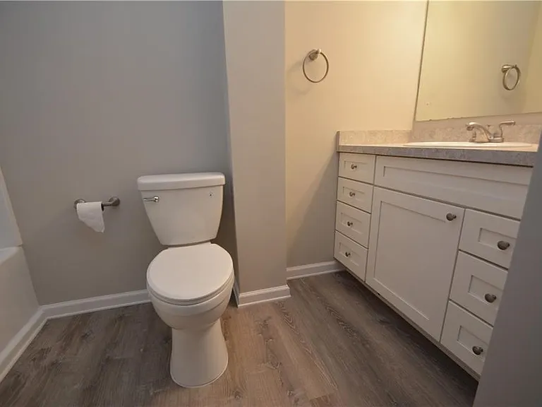 28 Candlewood Dr — Photo 18