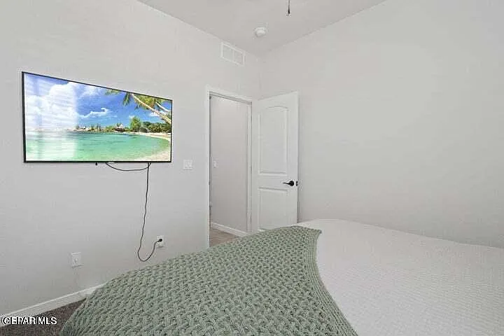905 Cottage Pl — Photo 7