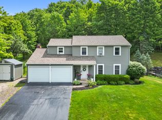852 Rosewood Ter, Endwell, NY 13760