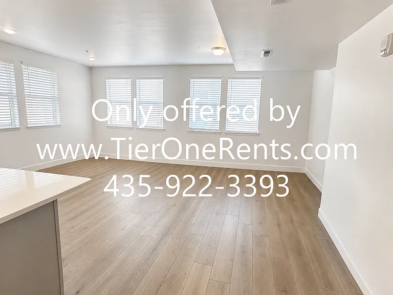 8358 S Sky Mirror Ln #301 — Photo 10