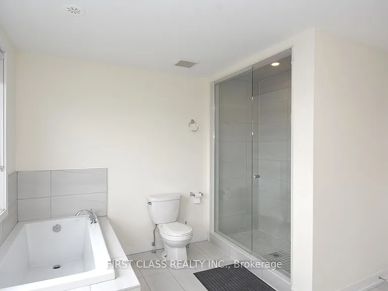 88 William Duncan Rd — Photo 21