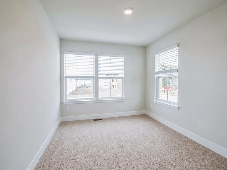 121 Nootka Way — Photo 12