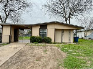 7514 Sleepy Valley Dr, San Antonio, TX 78242