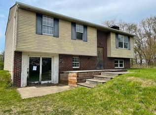 620 Markman Park Rd, Baden, PA 15005