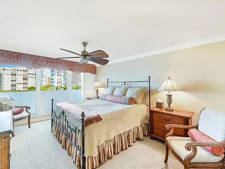 4005 Gulf Shore Blvd N #607 — Photo 10
