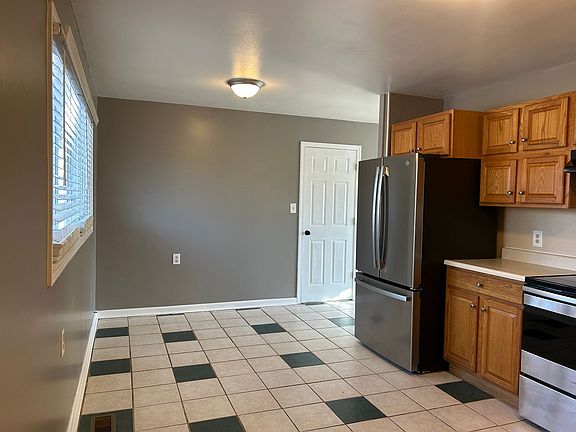 5th image of 4116 W Belle Ave