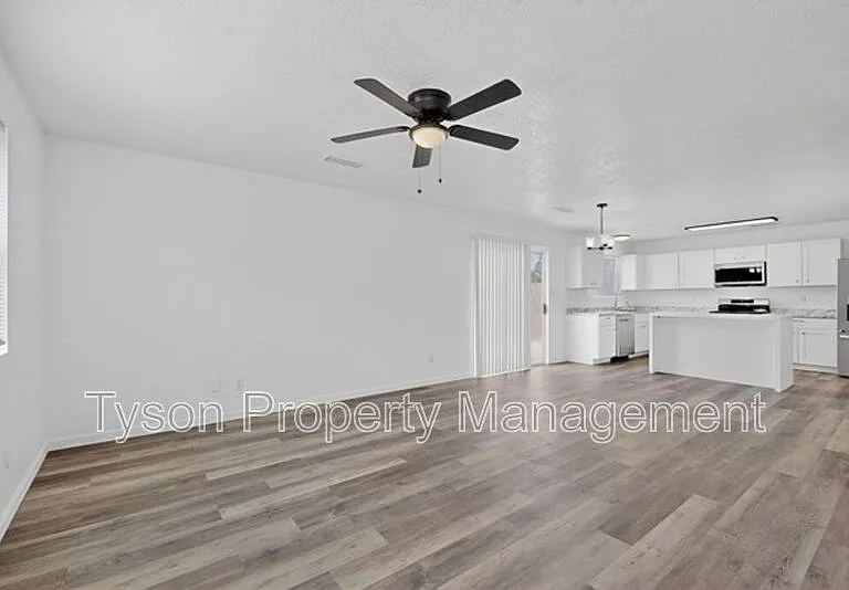 10339 Vendaval Ave NW — Photo 10