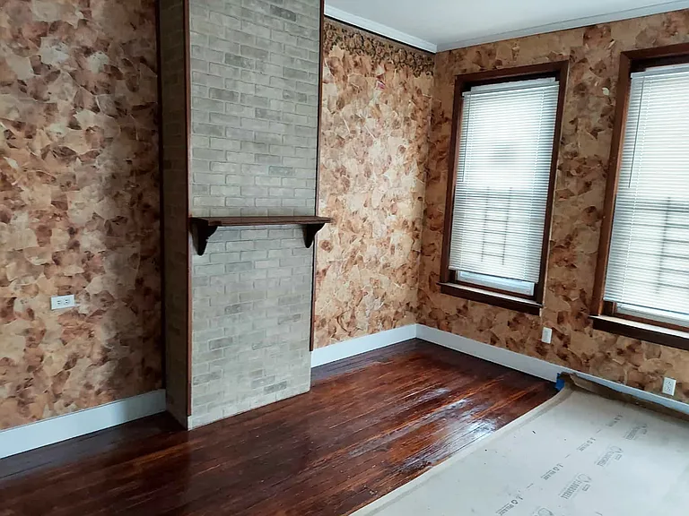 659 E Clearfield St — Photo 3
