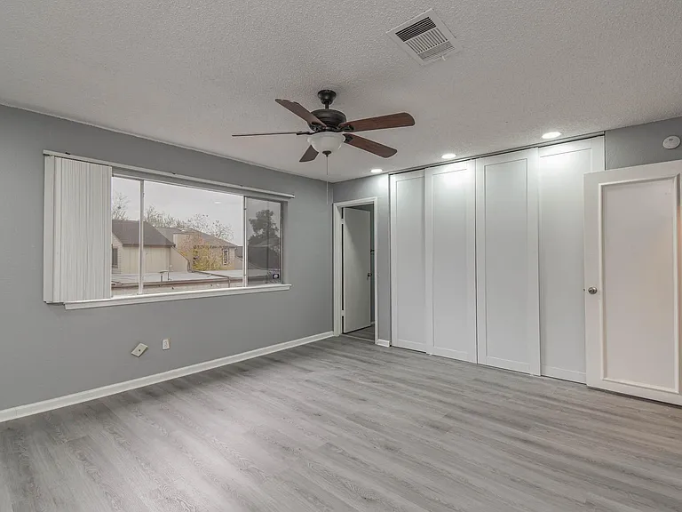 12543 Wellington Park Dr — Photo 19