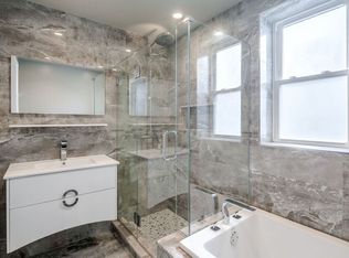 2116 Wharton St, Philadelphia, PA 19146