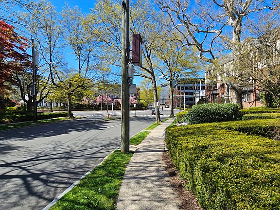 2nd image of 3 Greenridge Ave #D7
