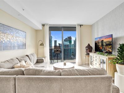 45 SW 9th St APT 4004, Miami, FL, 33130