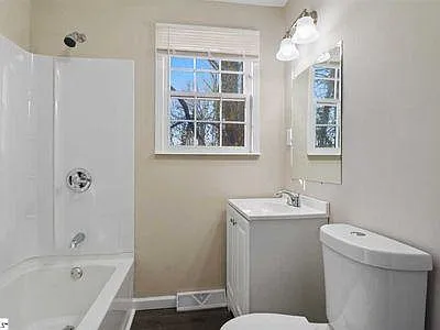 14 Hall Rd — Photo 20
