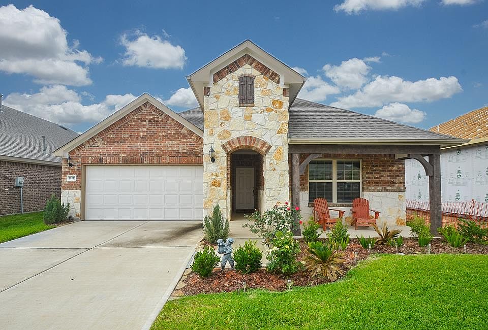1st image of 30233 Creekside Dr