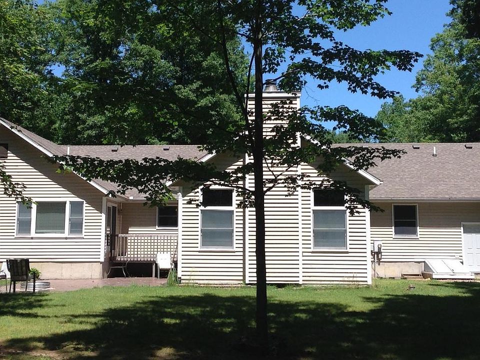 6448 S Walker Rd, Fruitport, MI 49415 Zillow