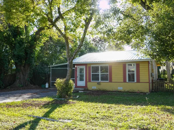 608 Bay Ave, Holly Hill, FL 32117