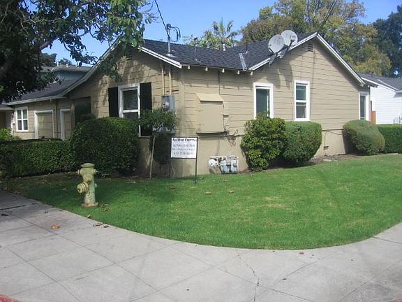 Corner view & side of the unit