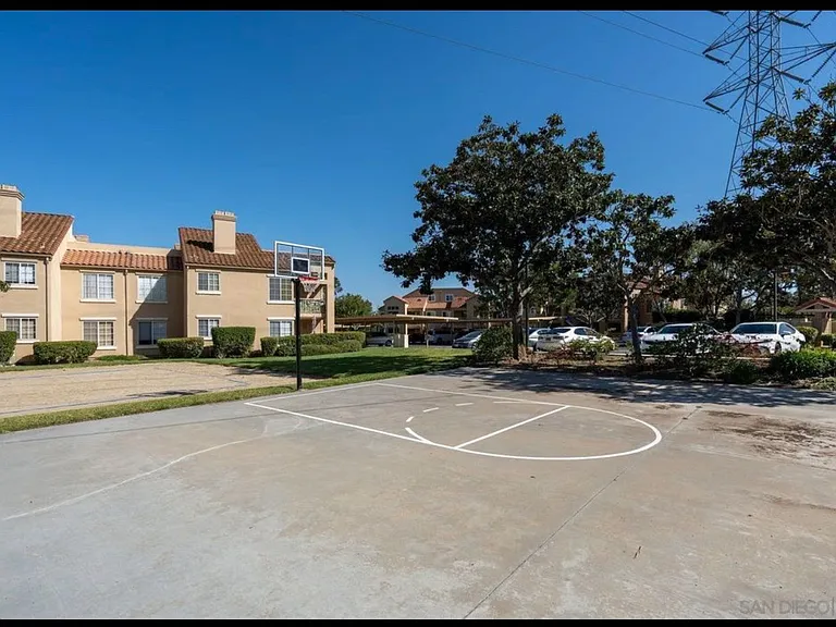 7330 Calle Cristobal — Photo 17