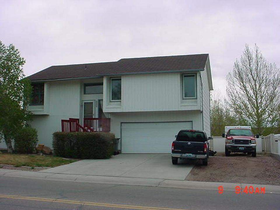 1st image of 817 Madison Dr