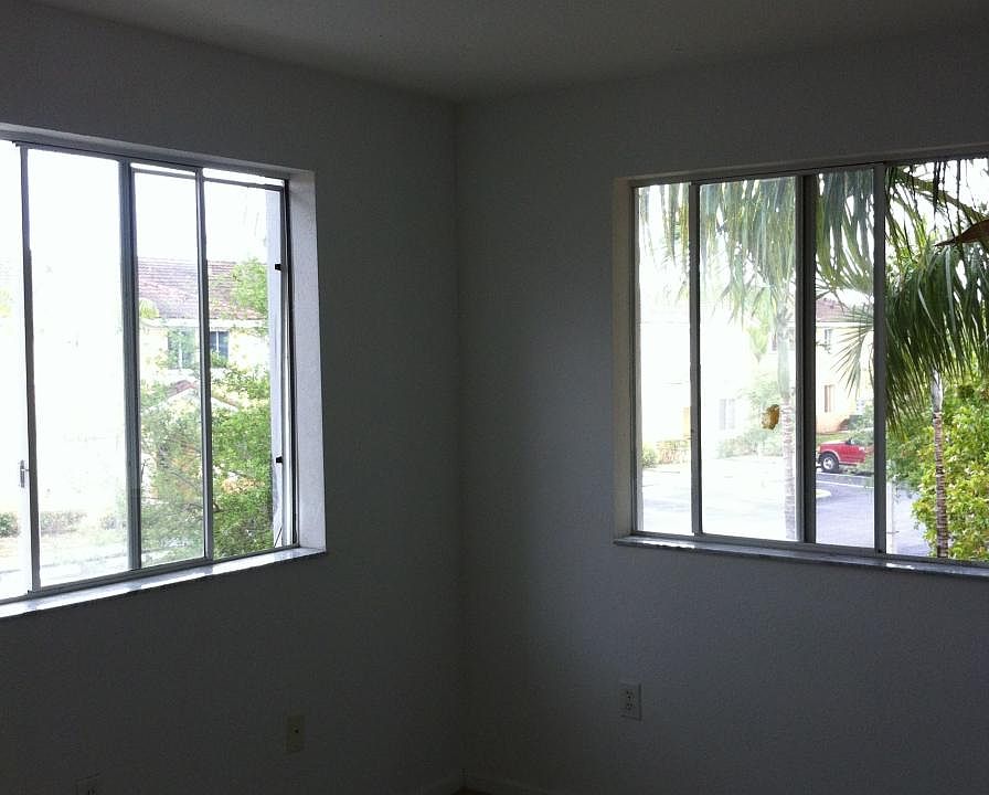 2nd image of 1479 SE 24th Ct #1479