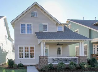 633 Hudson Pl, Davidson, NC 28036