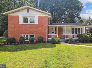 10105 Devere Ct, Silver Spring, MD 20903