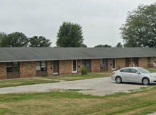 802 SW 9th St, Aledo, IL 61231