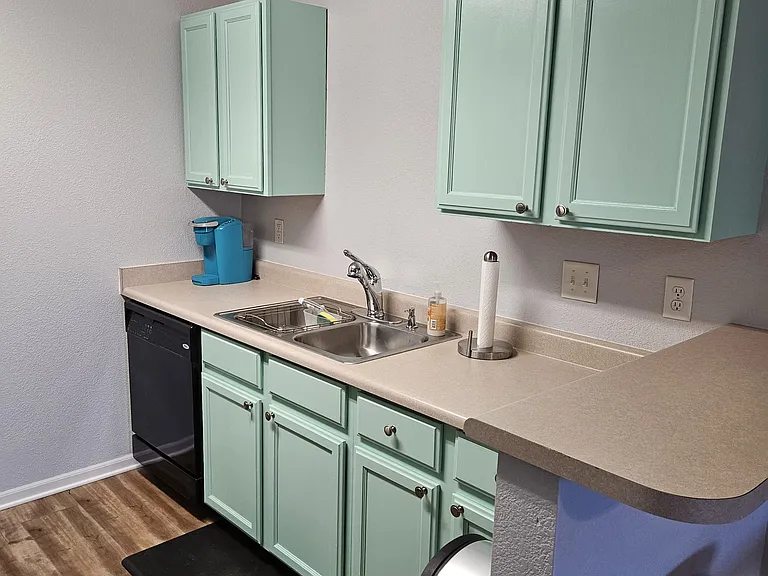 1221 University Ave #B302 — Photo 9