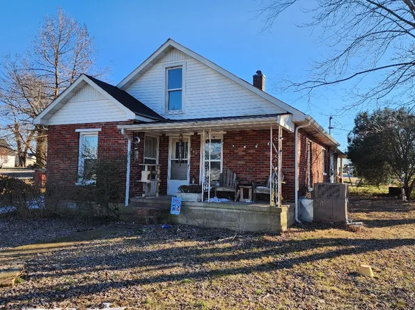 702 Haley St, Lafayette, TN 37083