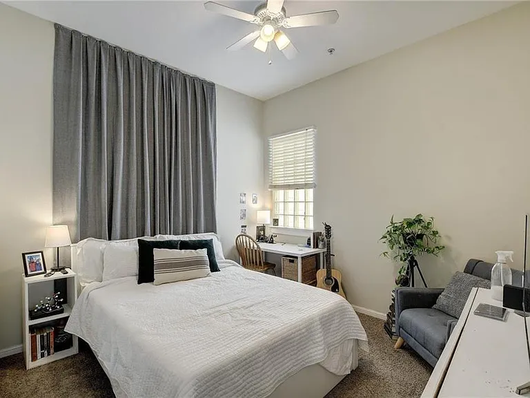 2708 San Pedro St #301 — Photo 9
