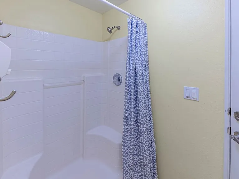 833 Paso Dr — Photo 41