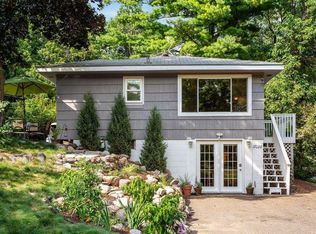 17028 Prospect Pl, Wayzata, MN 55391