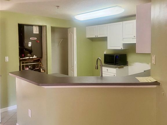 4th image of 5060 Fairways Cir APT F202