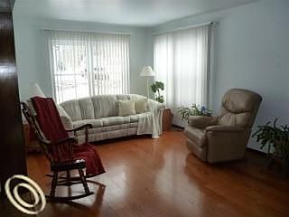 3rd image of 8140 E Circle Dr
