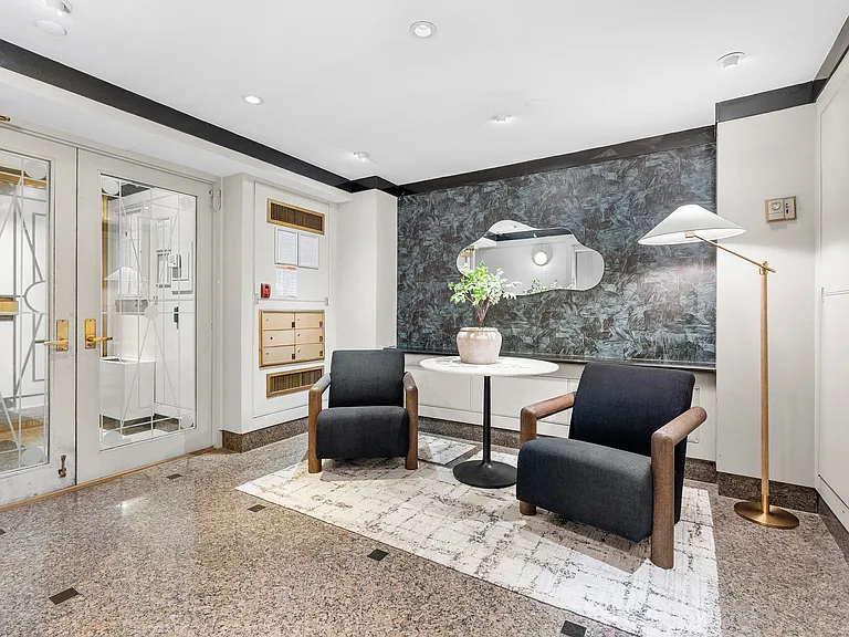 Welcoming lobby and reception