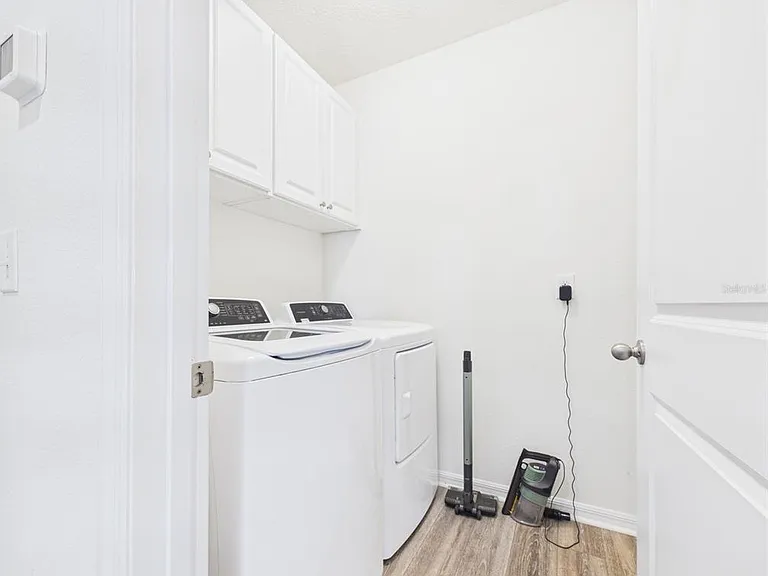 4942 SW 97th Ln — Photo 5