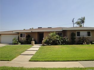 565 E Valencia St, Rialto, CA 92376