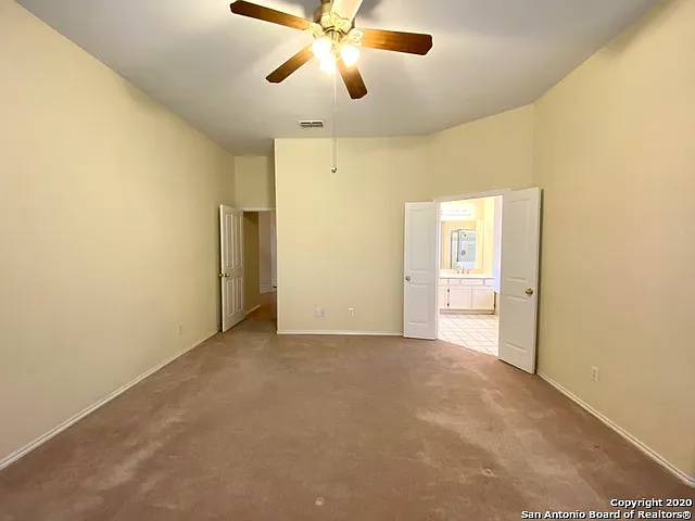 6635 Shady Bend Dr — Photo 17