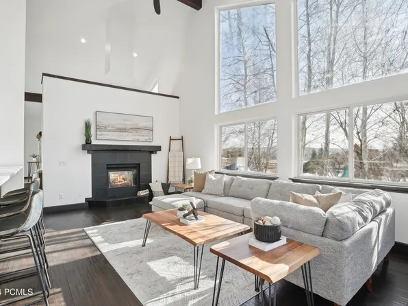 7851 N Greenfield Dr, Park City, UT 84098
