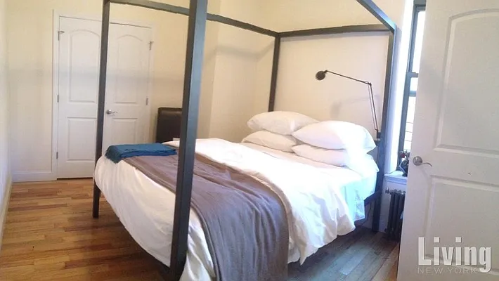 Rented by Living New York | media 11