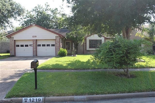 1st image of 1219 Pecan Glen Dr