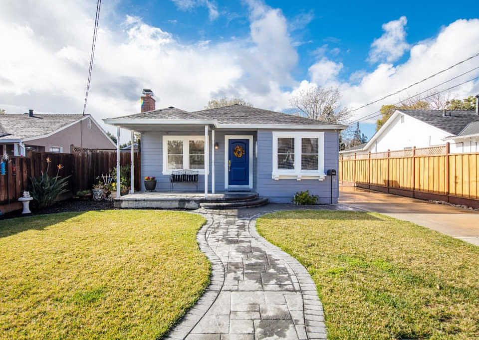 1st image of 1055 Empey Way