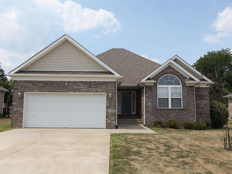 1st image of 3348 Fair Oaks Cir
